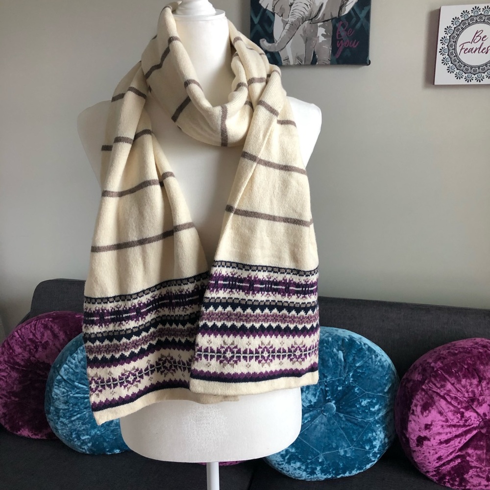 Tommy Hilfiger Scarf